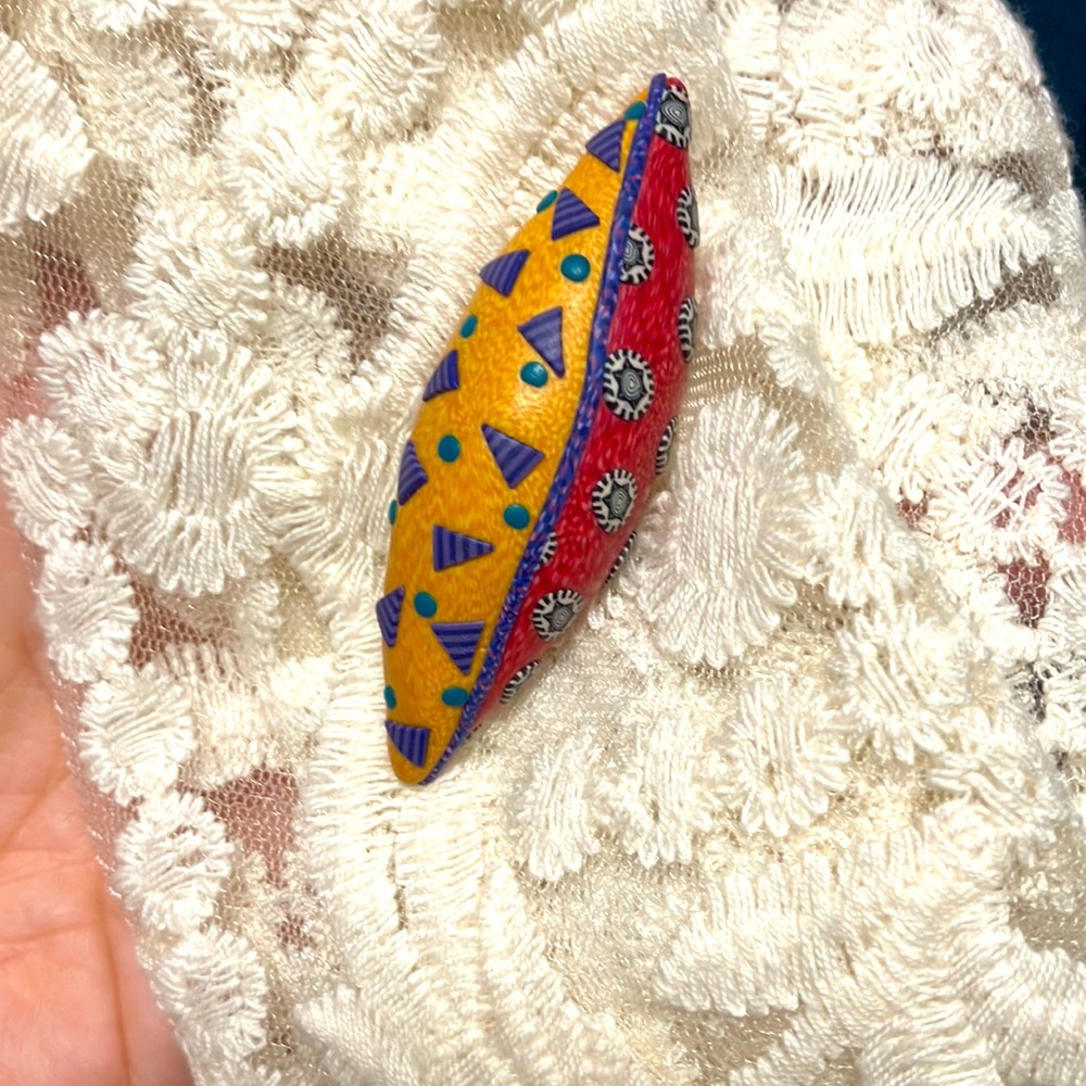 Artsy Fun Colorful Pattern Brooch Pin - Picture 6 of 8
